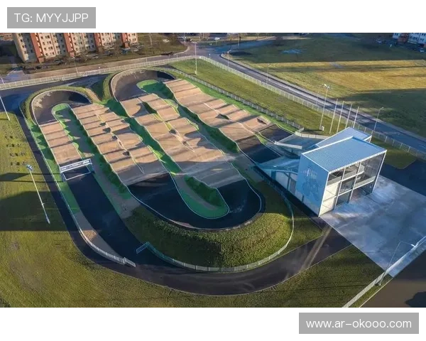 BMX杨家将团队致力青少年培训 推动平地花式运动发展